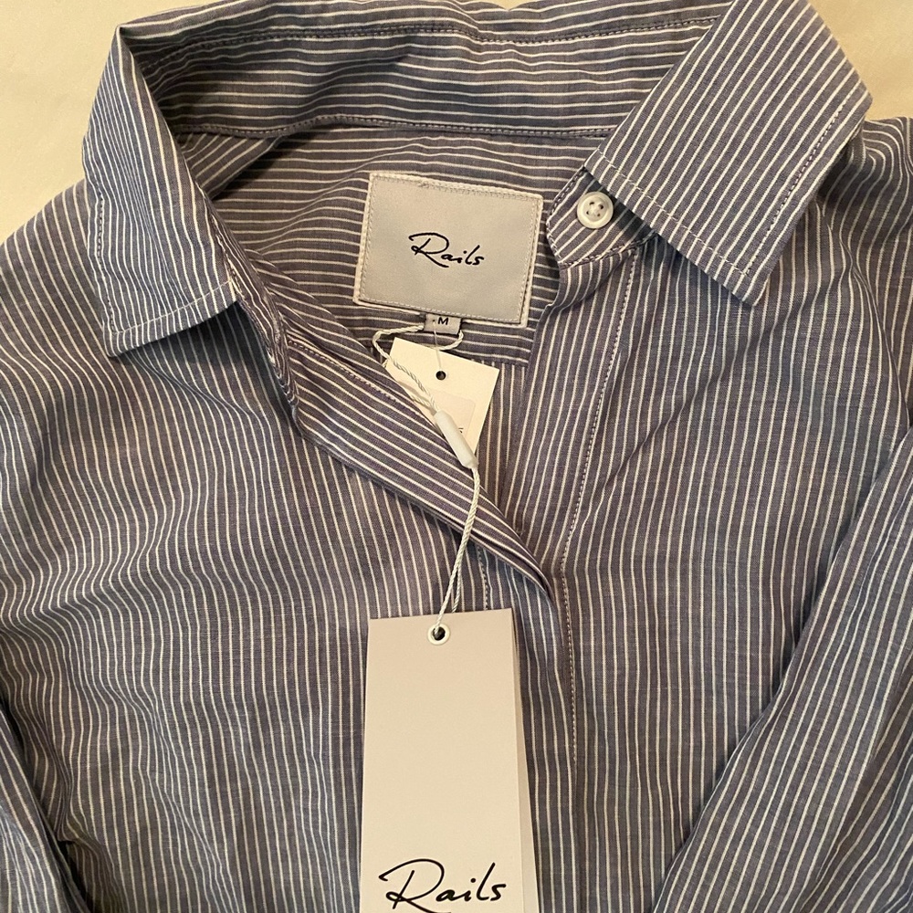 Excellent Condition Nwt Button Down By Rails - image 2